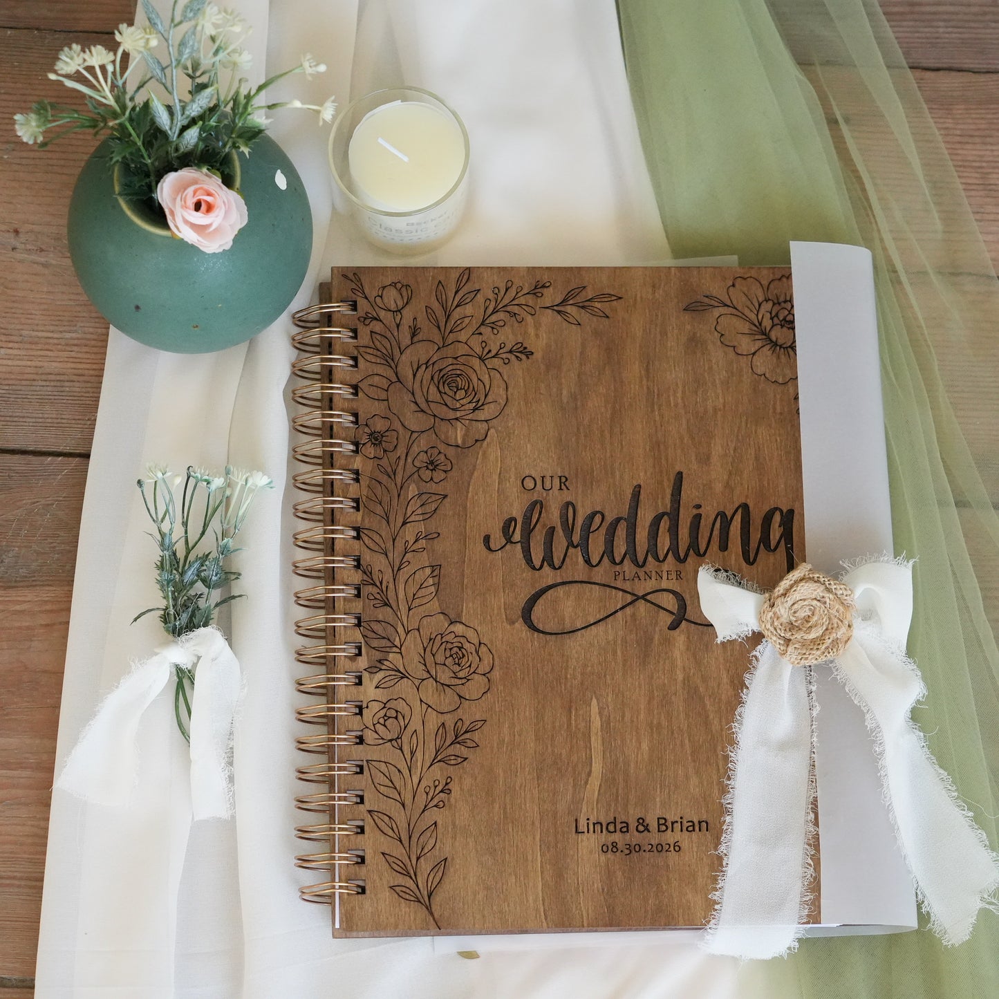 Wedding Planner Book & Organizer Personalized,Wedding Book Planner for Itinerary , Engagement Gift for Bride, Wedding Book Party Checklist