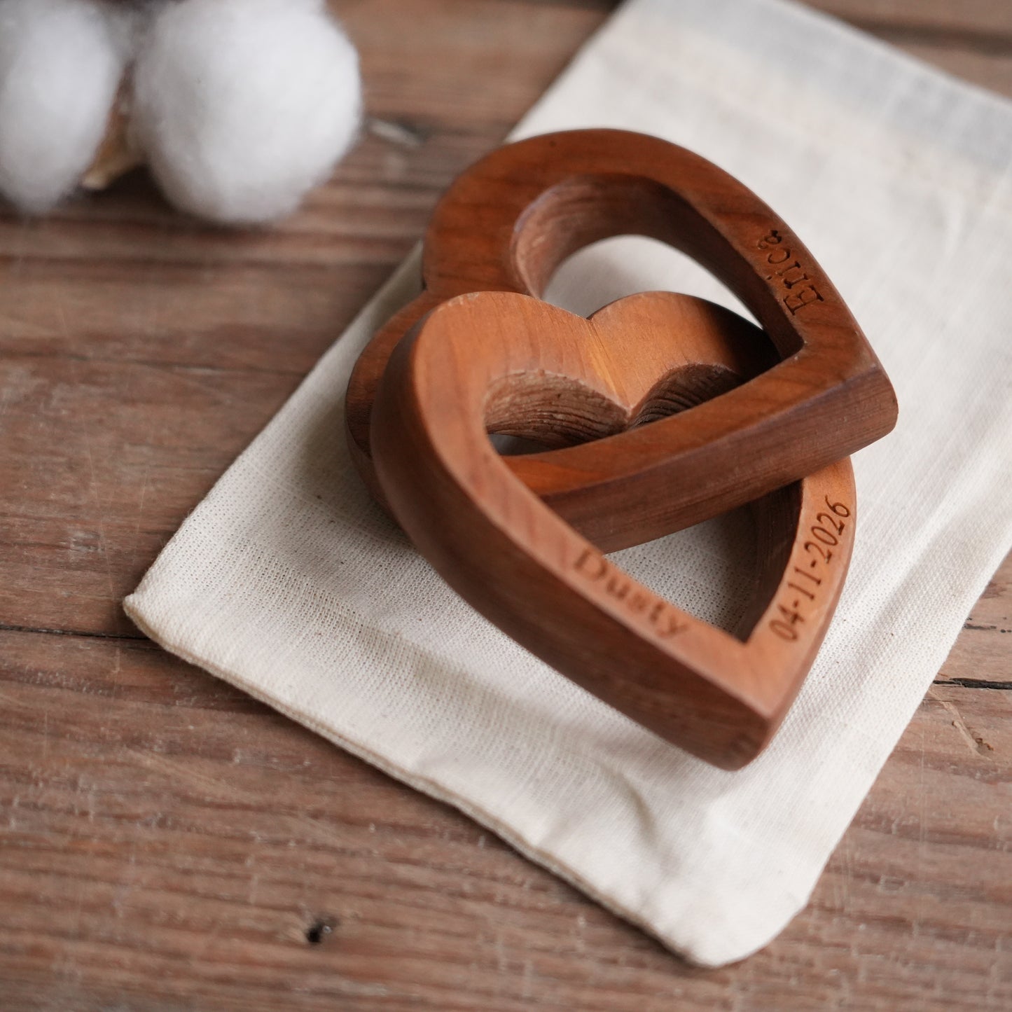 Personalized Infinity Heart Sculpture,Valentine’s Day Gift, Romantic Couple Keepsake,Anniversary Present, Gift For Wedding, Engraved Wooden Gift