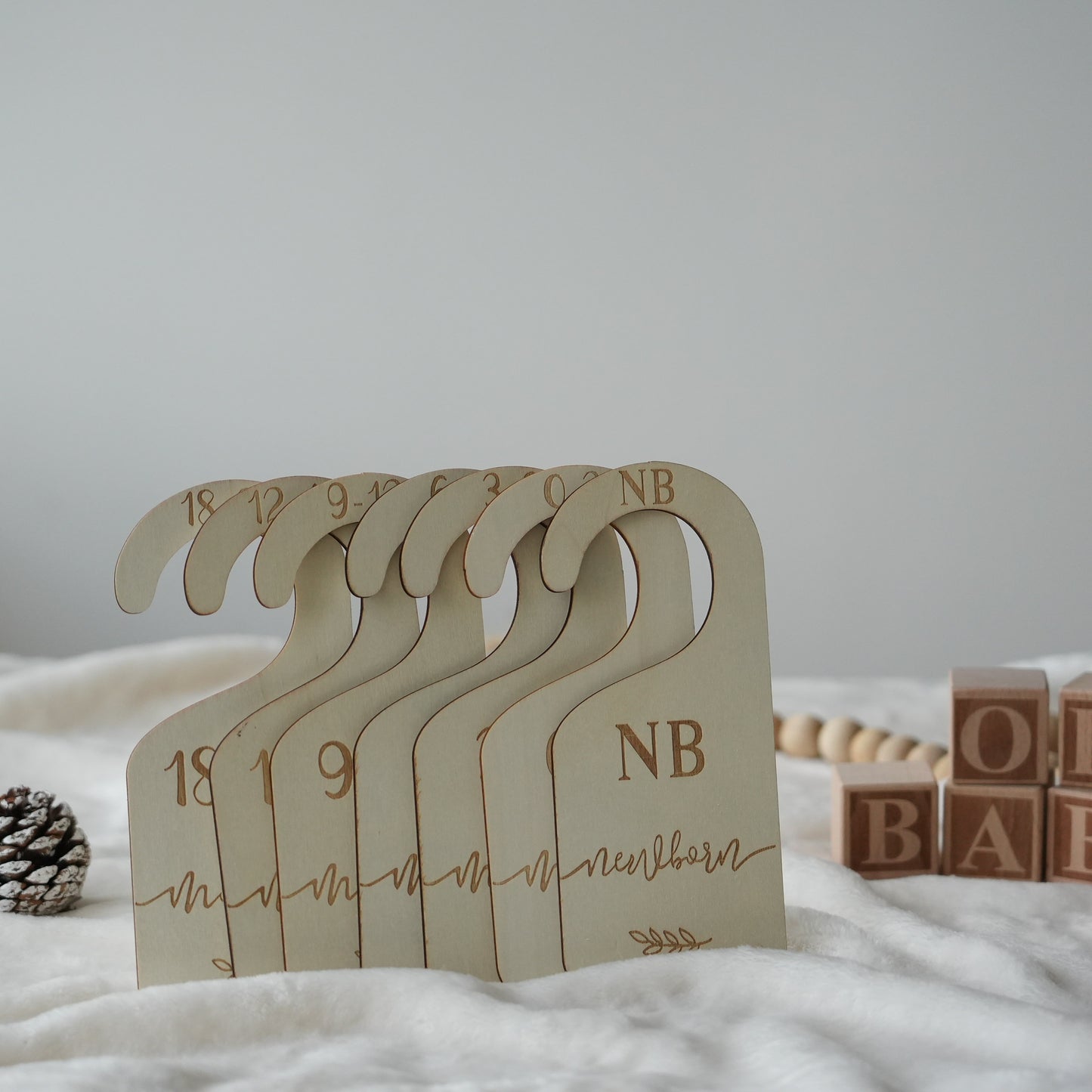 Wooden Baby Nursery Closet Dividers,Baby Shower Gift Ideas,Clothes Size Markers for Babies,Wood Wardrobe Divider