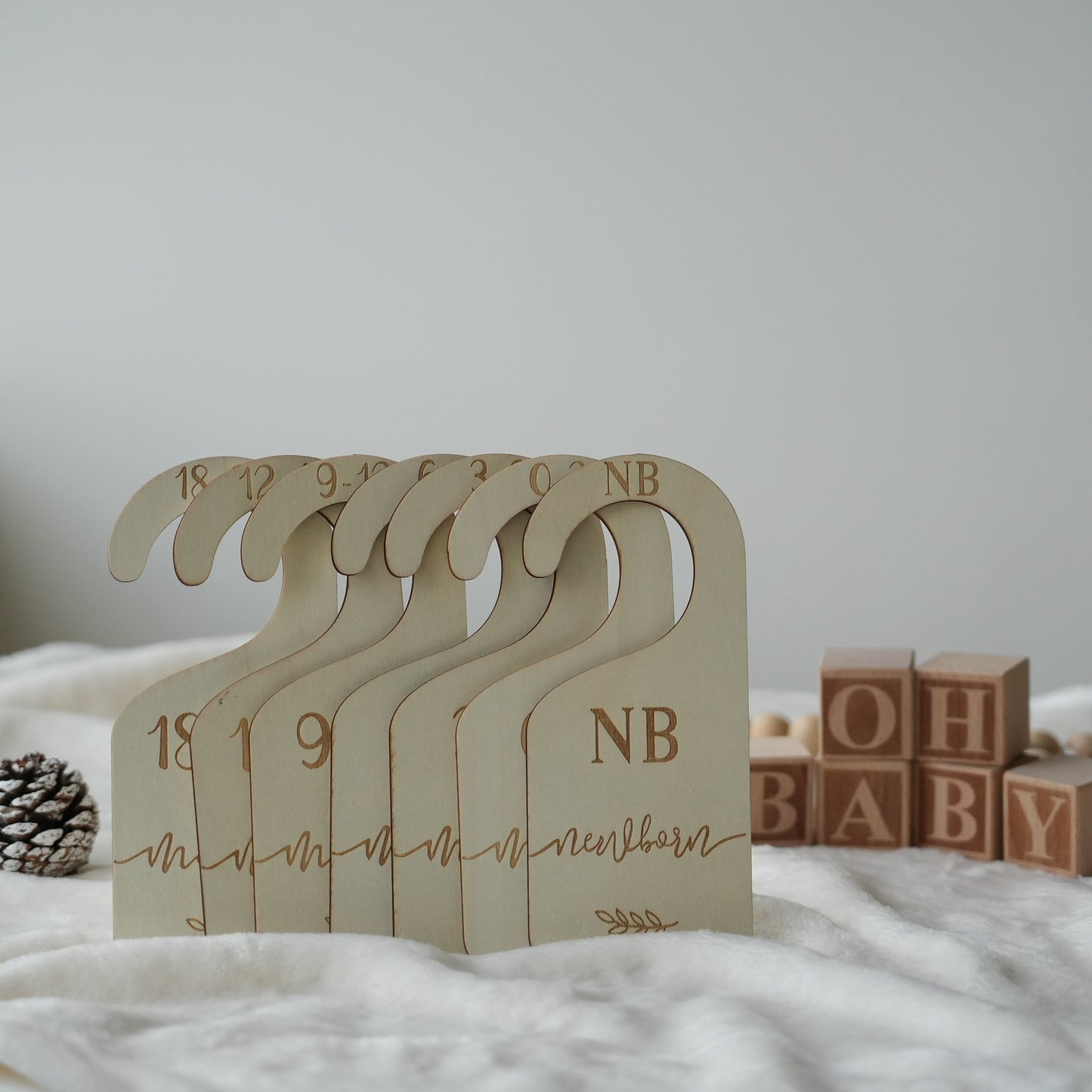 Wooden Baby Nursery Closet Dividers,Baby Shower Gift Ideas,Clothes Size Markers for Babies,Wood Wardrobe Divider