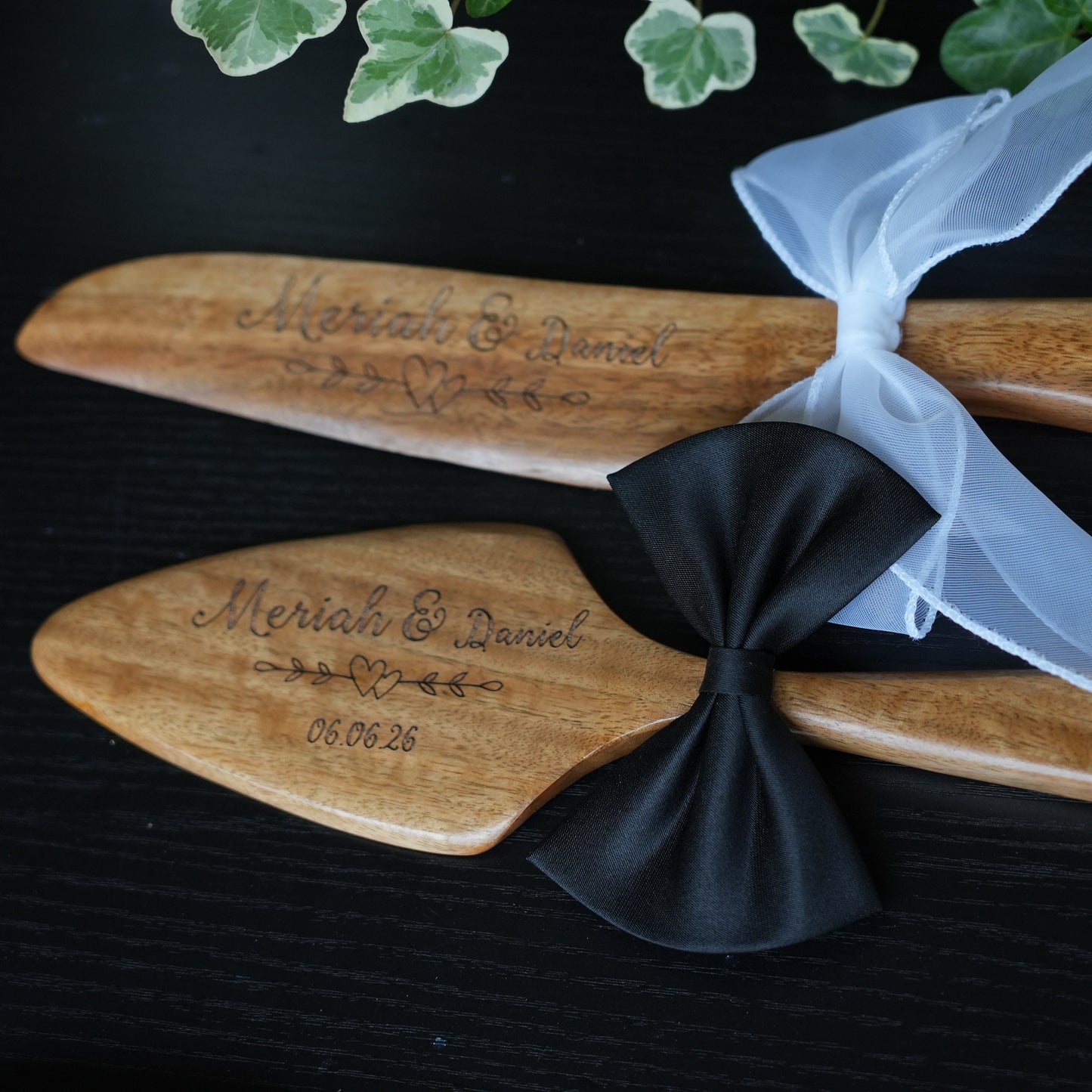 Customed Wooden Cake Knife and Server Set, Wedding,Anniversary Gift,Wedding Cake Cutting Set, Cutlery Gift for Bride and Groom