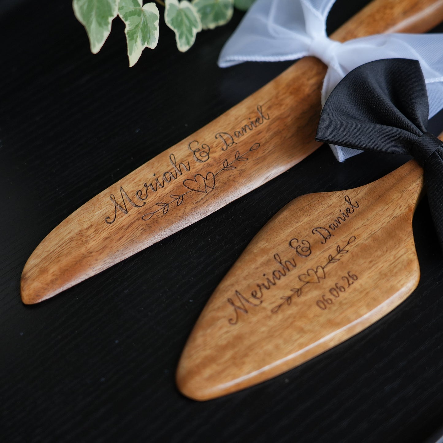 Customed Wooden Cake Knife and Server Set, Wedding,Anniversary Gift,Wedding Cake Cutting Set, Cutlery Gift for Bride and Groom
