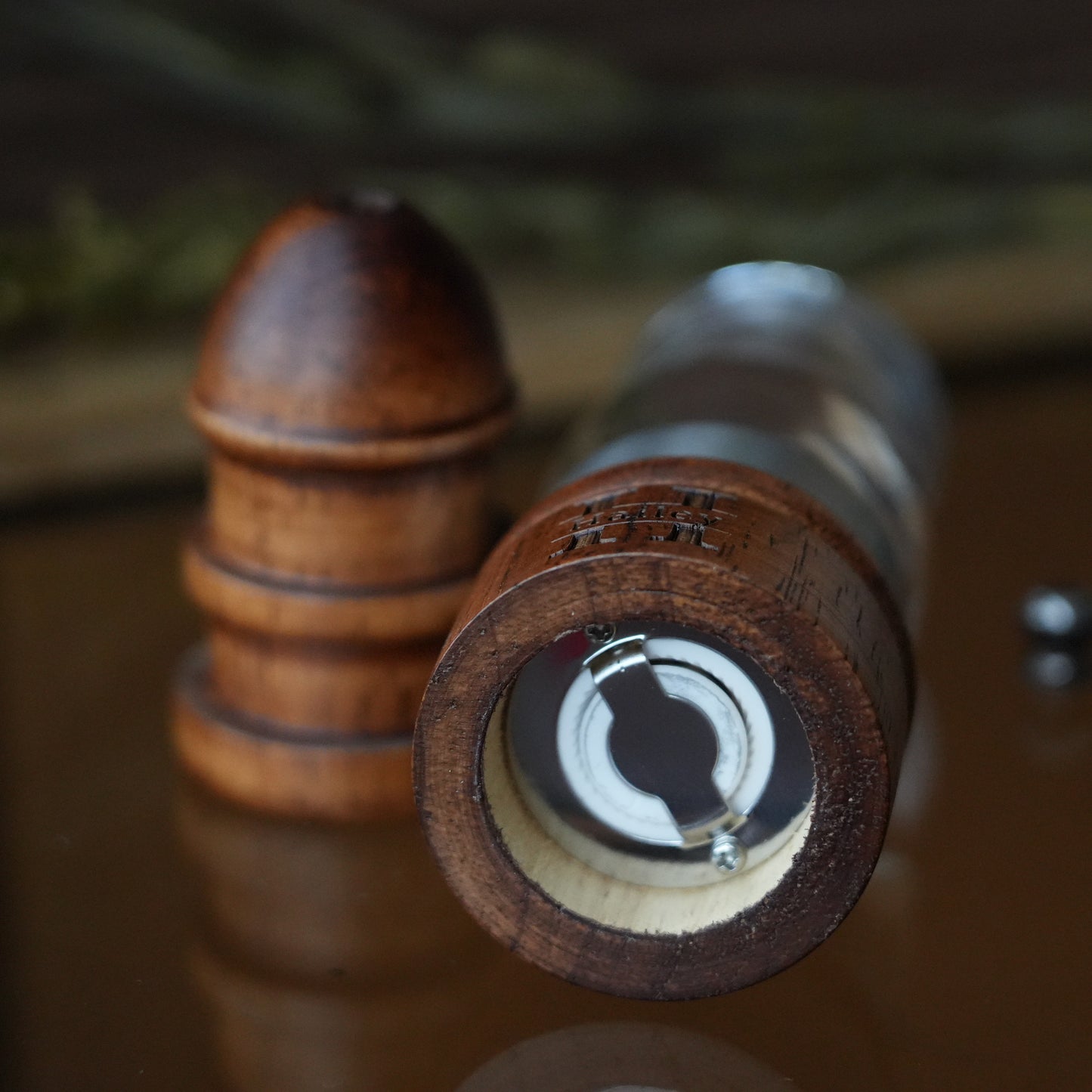 Personalized Wooden Salt＆Pepper Grinder Bottle, Modern Kitchen Decor,Kitchen Seasoning Accessory, Gift For Mom