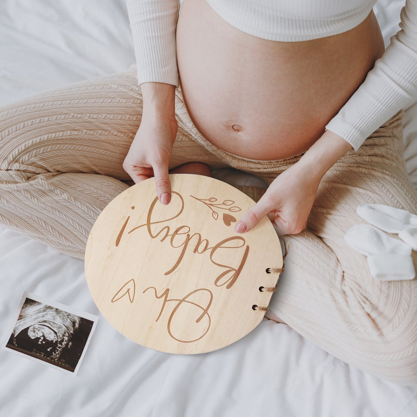 Personalized Baby Shower Guest Book,Wooden Round Guest Book,Gift For Baby Shower,Baby Shower Decor, Mom To Be,Photo Album