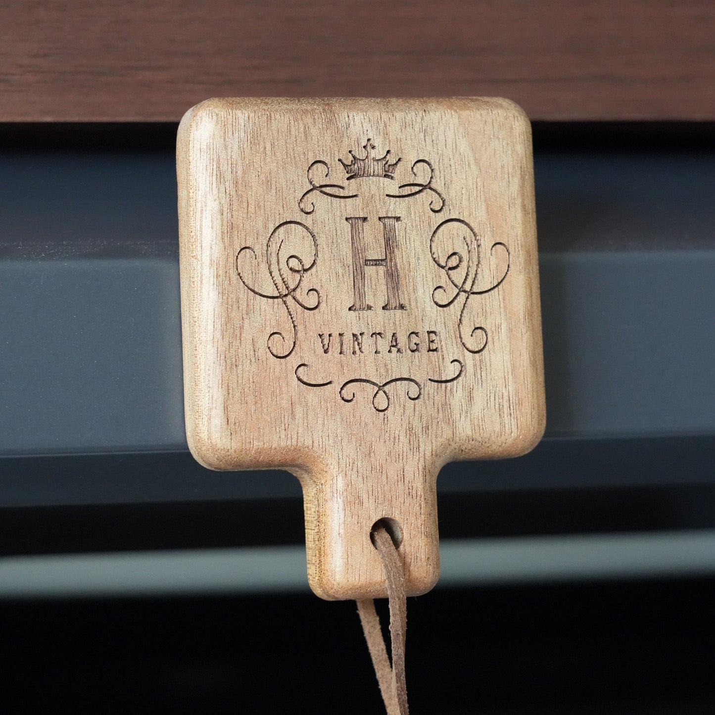 Personalized Wooden Bottle Opener,Round And Square Bottle Opener,Wedding Presents,Best Man Gift Ideas, Engraved Groomsmen Gift