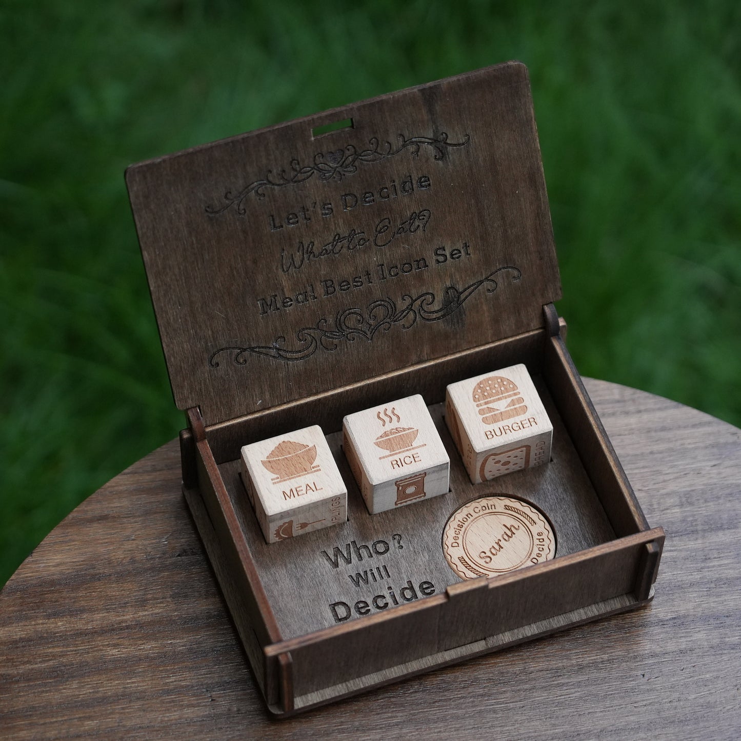 Personalized Decision Dice Set With Box,WoodenDice With Box,What To Eat Dice,Couples Dinner Idea Dice,12 Food Options Dice&;