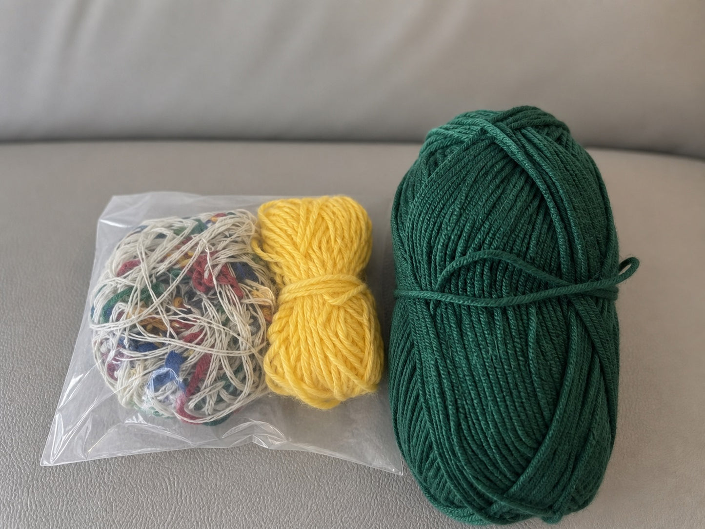Christmas Tree DIY Crochet Kit, Beginner Friendly  Holiday Decor Material Pack, Full Crochet Supplies  with Step-by-Step Tutorial