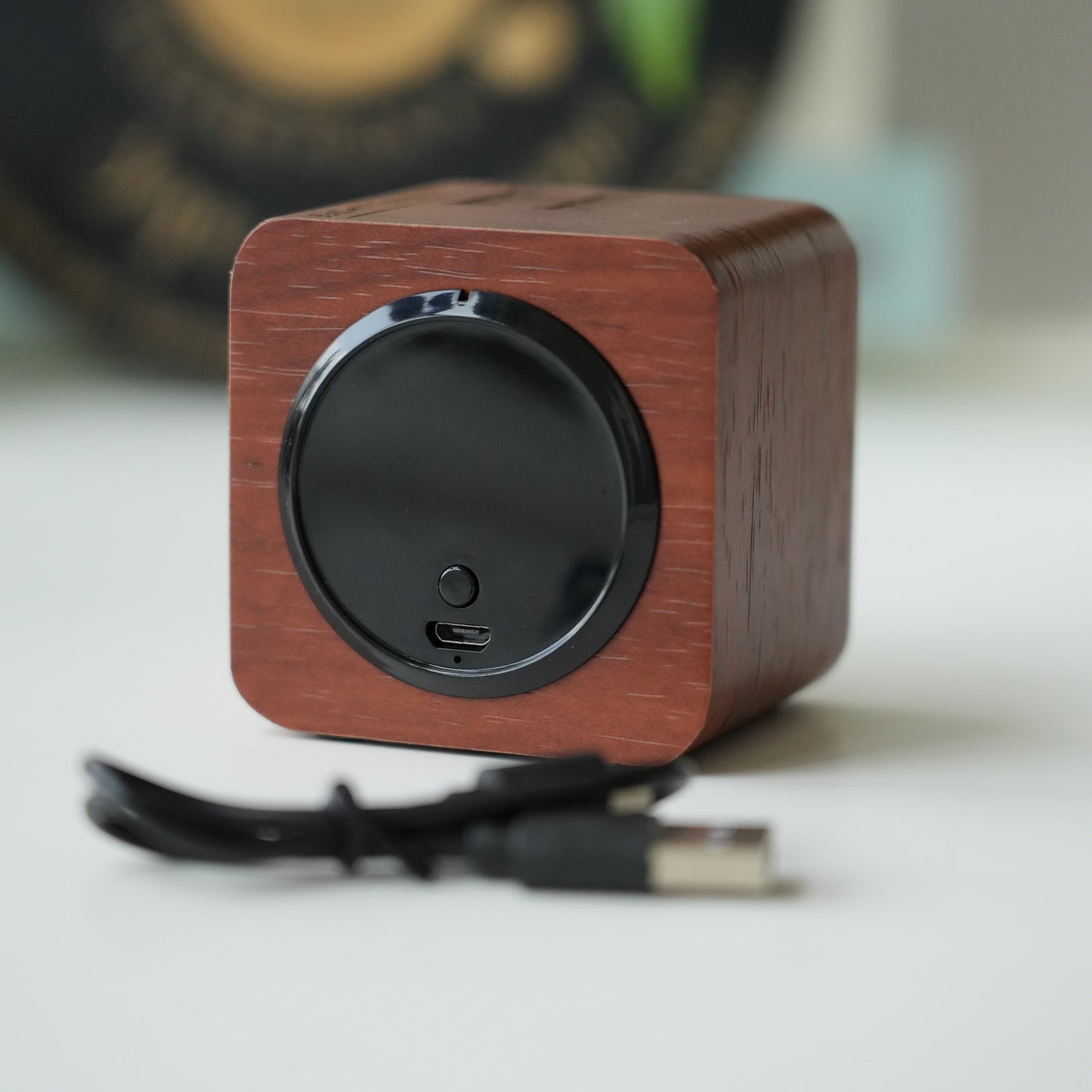 Personalized Wooden Bluetooth Speaker,Custom  Groomsmen Gifts,Birthday Gift,Anniversary Gift, Bridal Party Gifts