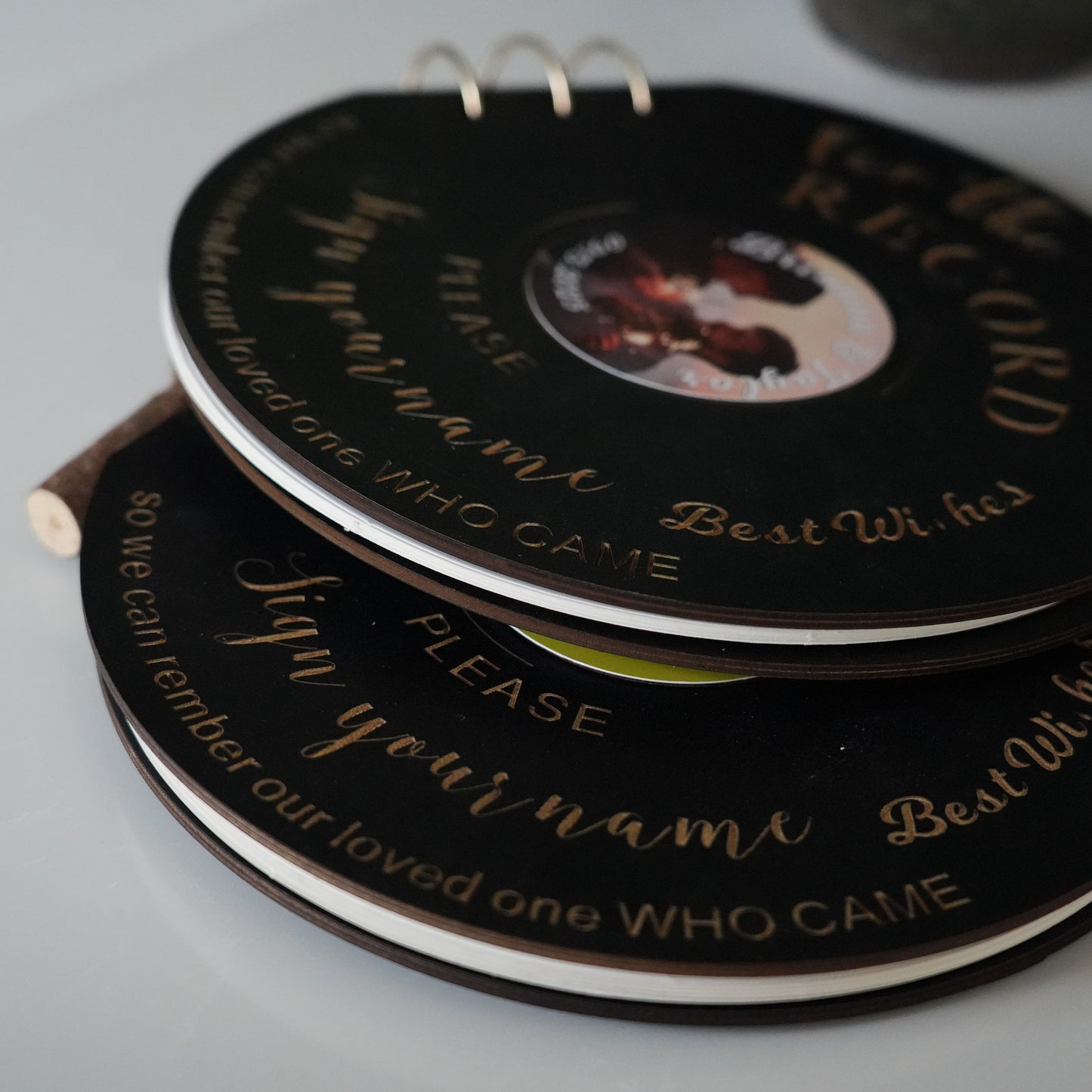 Custom Vinyl Record Guest Book,Guest Book With  Pen,Welcome Wedding Signs,Wooden Wedding Decor, Photo Album Cover