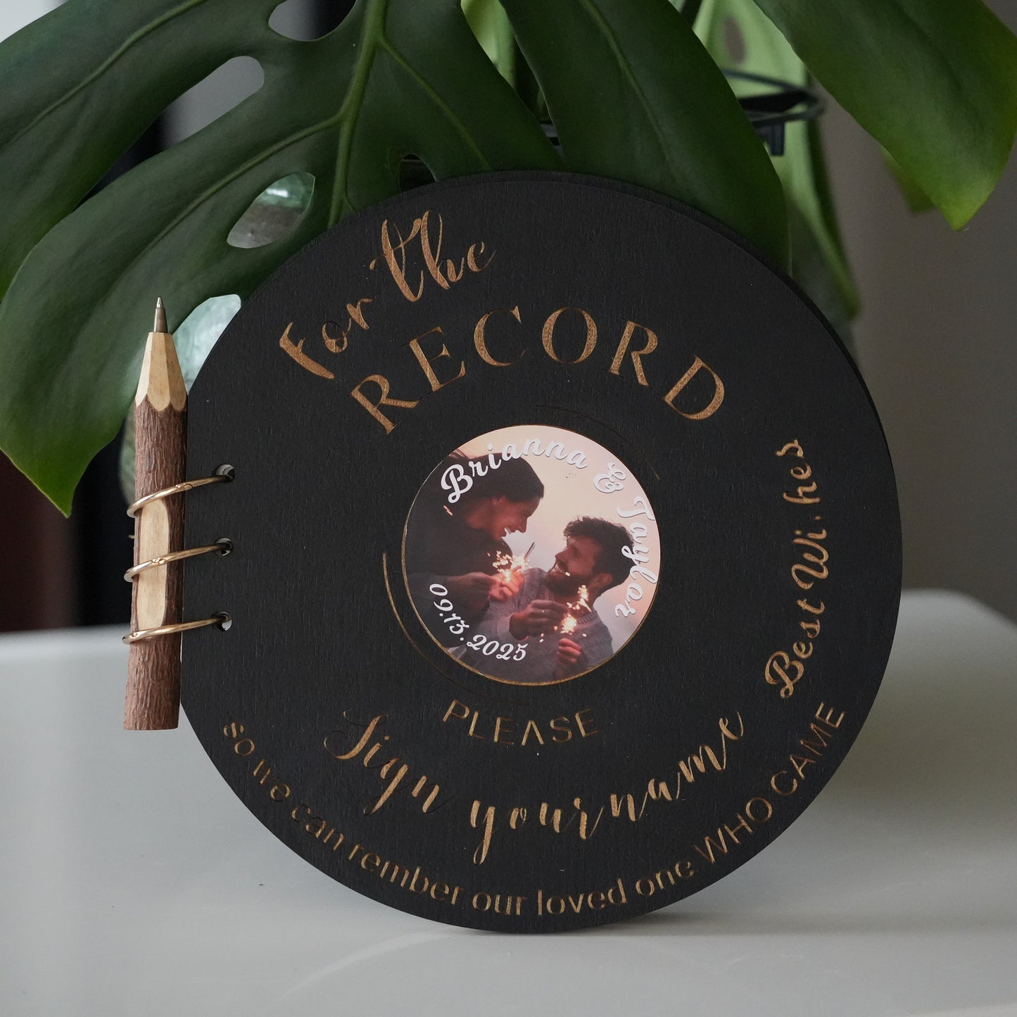 Custom Vinyl Record Guest Book,Guest Book With  Pen,Welcome Wedding Signs,Wooden Wedding Decor, Photo Album Cover