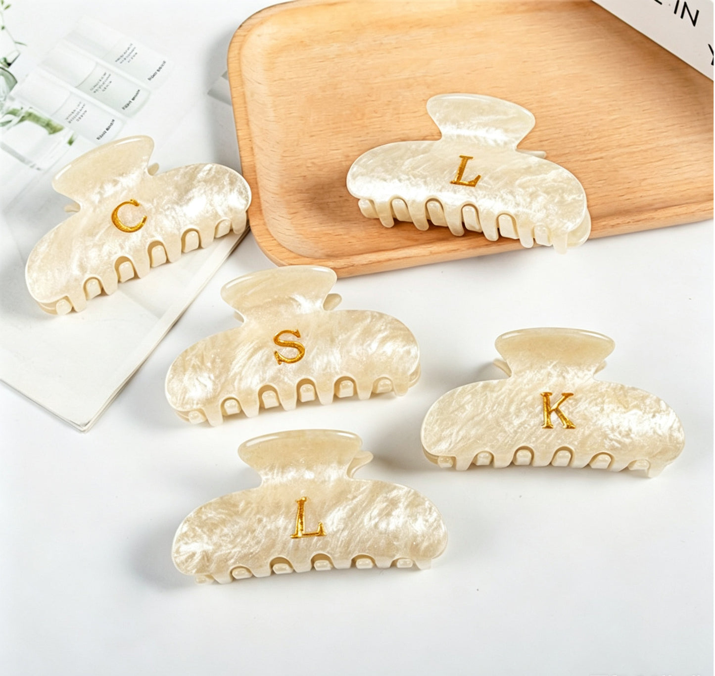 Personalized Monogram Acrylic Hair Claw Clip,  Custom Gold Initial Hair Clip, Bridesmaid Gift,  Custom Engraved Hair Claw