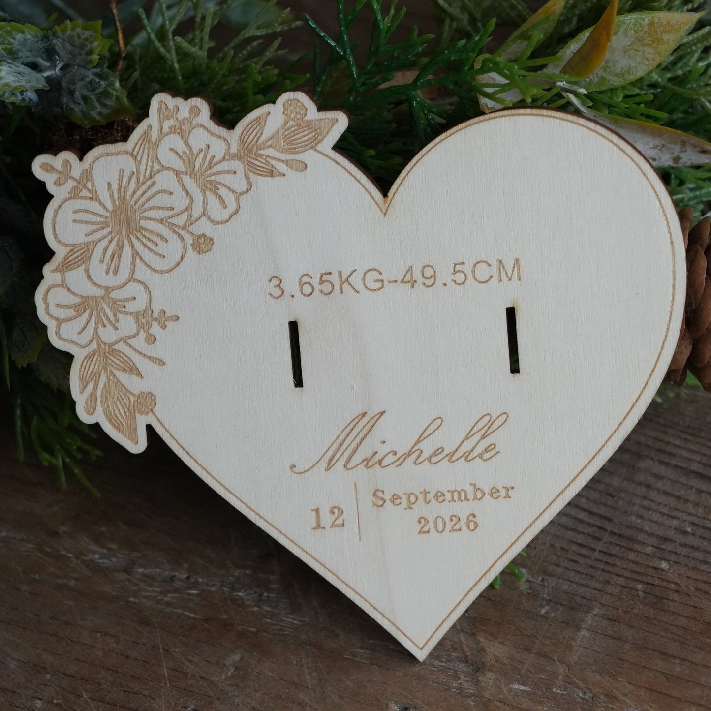 Personalized Baby Maternity Bracelet Holder, Wooden Heart Keepsake,Souvenir For Birth,Birth Gift Idea, Baby Information Support,Newborn Photo Souvenir