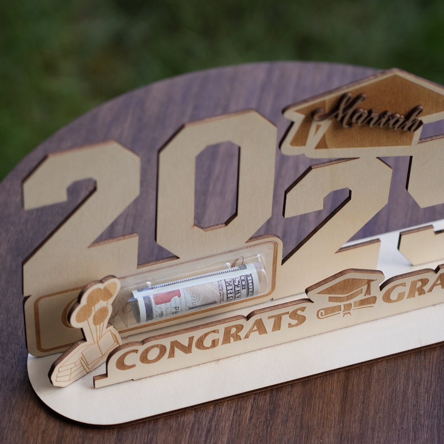 Custom Graduation Standing Sign With Money, Graduation Keepsake,Graduation Table Decor, Memorial Gift,Gift For Students