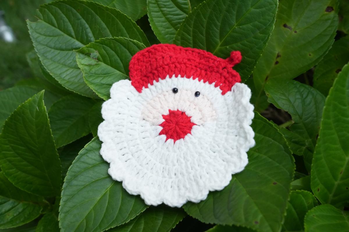 Handmade Crochet Christmas Coasters, Festive Red &  Green Holiday Table Decor, Winter Coffee Mug Rug,  Christmas Gift for Coffee Lovers
