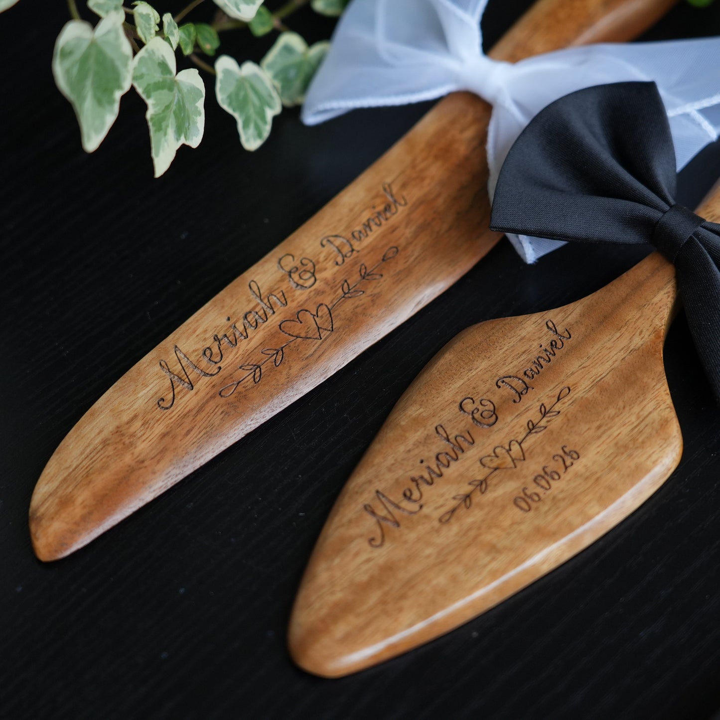 Customed Wooden Cake Knife and Server Set, Wedding,Anniversary Gift,Wedding Cake Cutting Set, Cutlery Gift for Bride and Groom