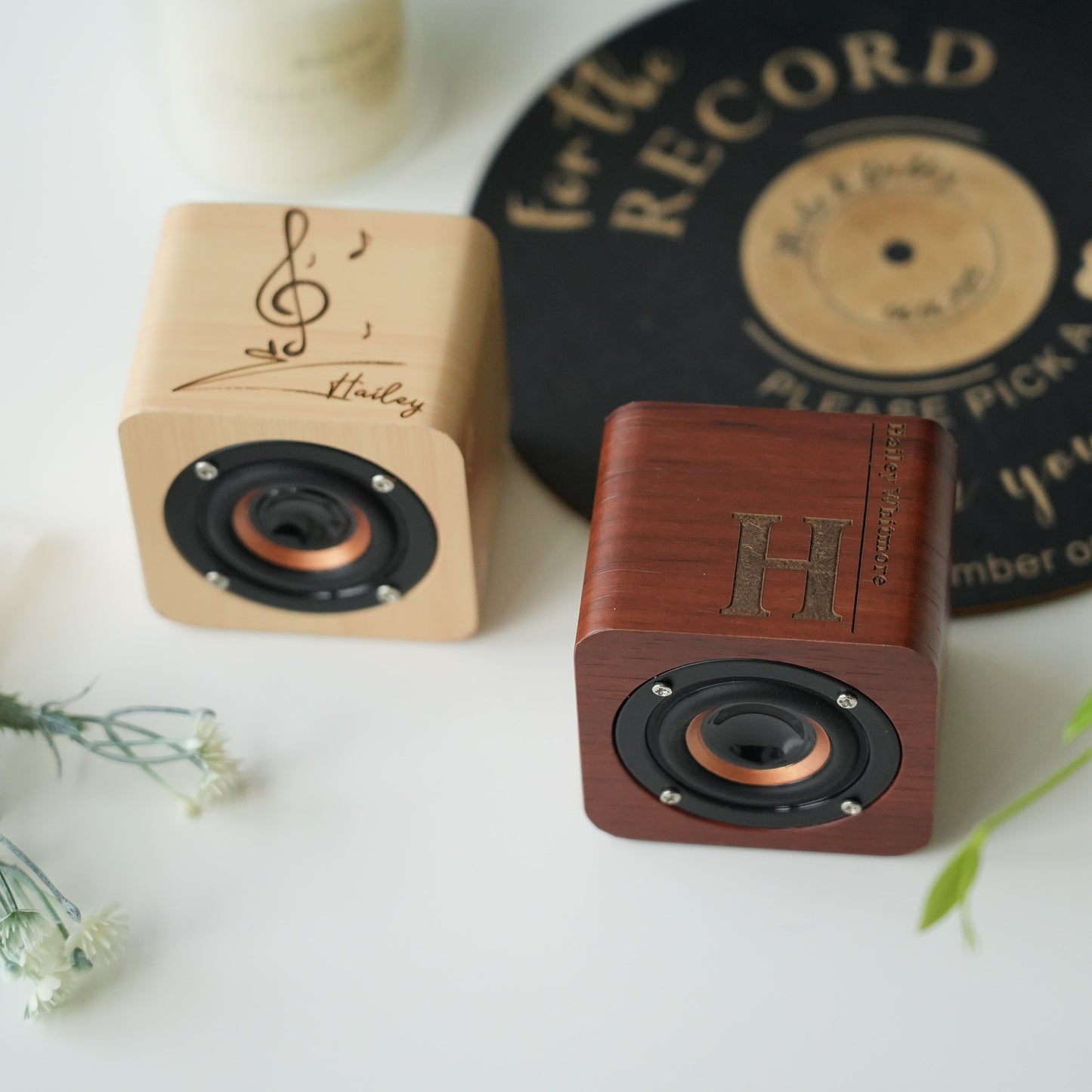 Personalized Wooden Bluetooth Speaker,Custom  Groomsmen Gifts,Birthday Gift,Anniversary Gift, Bridal Party Gifts