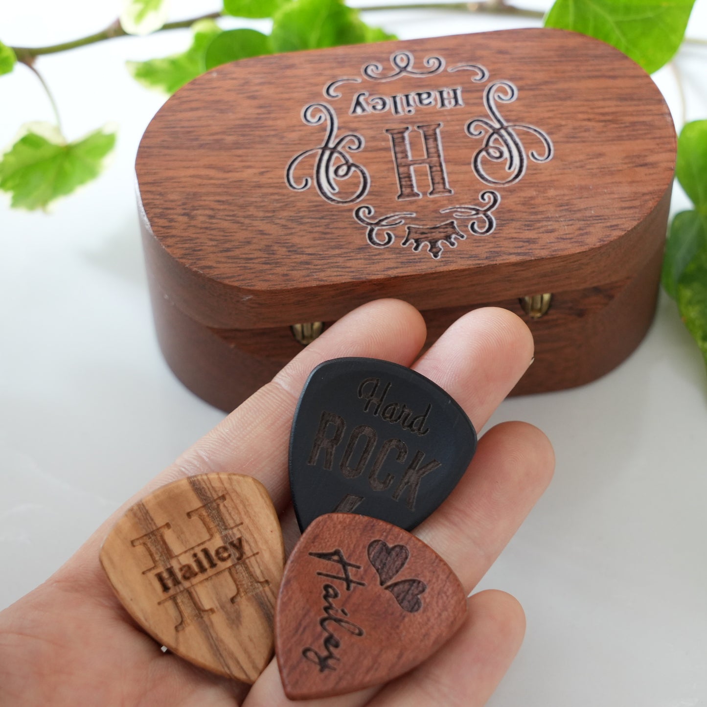 Personalized Wooden Guitar Picks With Chic Box, Custom Guitar Pick Holder,Gift for Guitarist Musician, Plectrum Box Guitar Player Gift