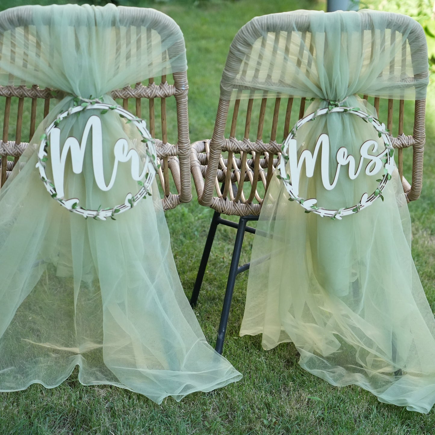 Personalized Wooden Chair Sign,In Loving Memory Sign,Wedding Chair,Bride and Groom  Chair Signs,Mr and Mrs Chair Signs